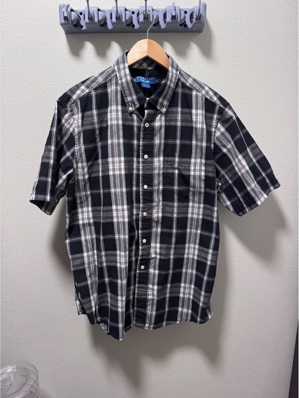 Puritan Men’s L 42-44 Plaid Short Sleeve Button Down Shirt Black Gray White